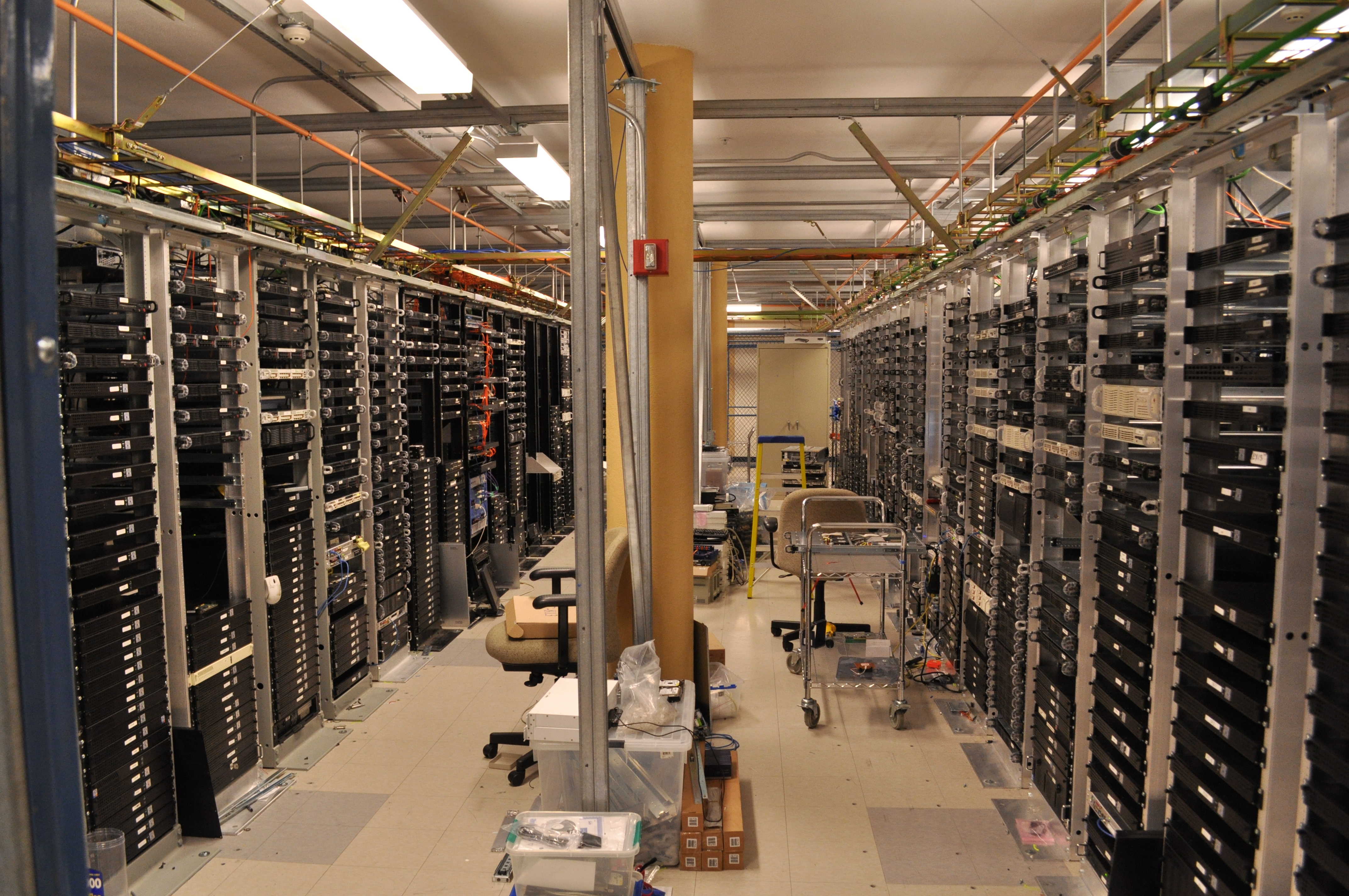 Server equipment
